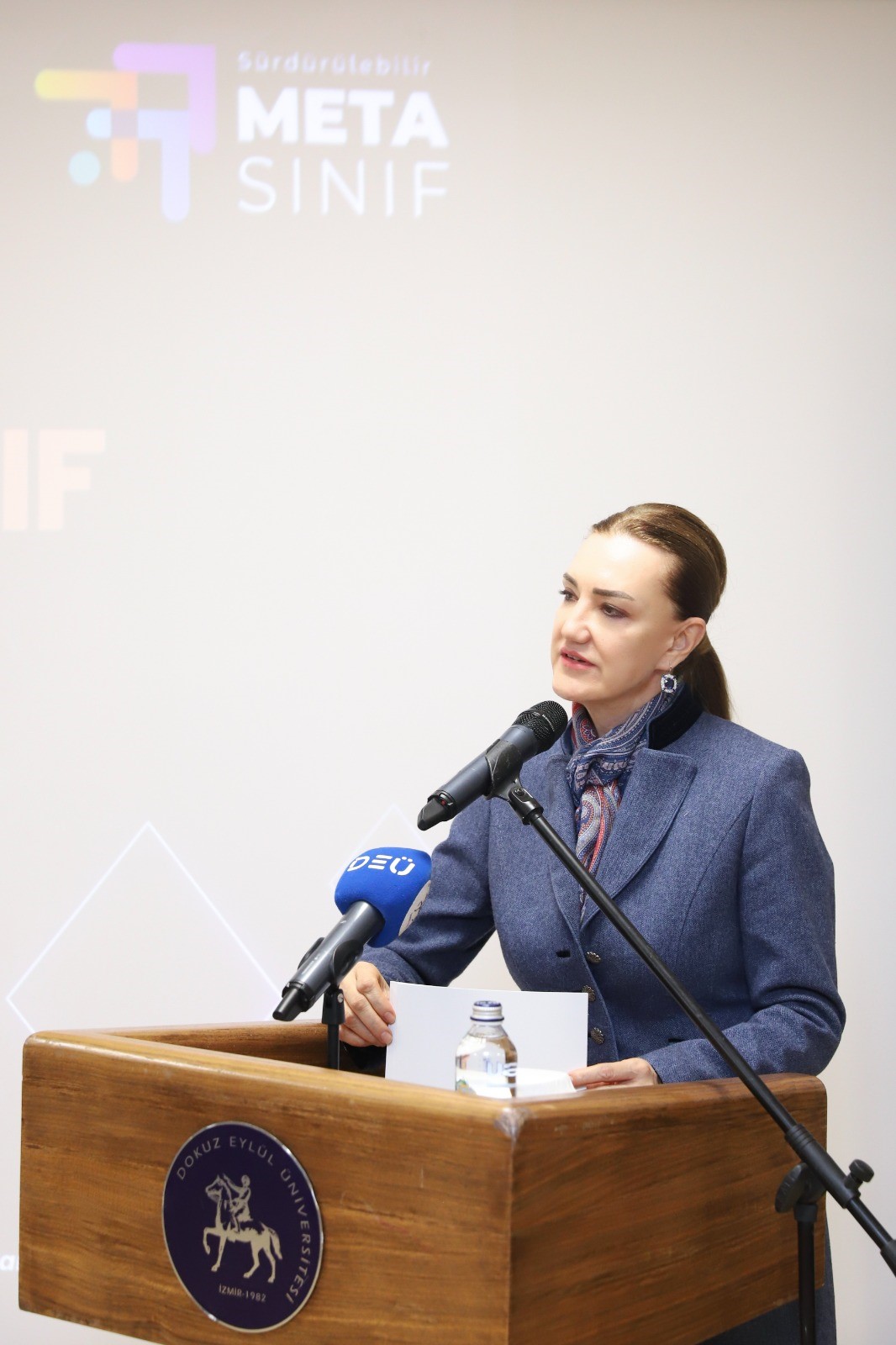 DEÜ'NÜN YENİ EĞİTİM ÜSSÜ HİZMETE GİRDİ: TEKNOLOJİ VE SÜRDÜRÜLEBİLİRLİĞİ HARMANLAYAN 'META SINIF'